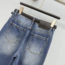 🛒𝐍𝐄𝐖 · 𝟐𝟎𝟐6/爆款现货 【秋冬上新】设计师|26新款刺绣口袋直筒牛仔裤 爆单款 气质女神必入 定制专属图案 🛒𝐍𝐄𝐖 · 𝟐𝟎𝟐6/爆款现货 【秋冬上新】设计师|26新款刺绣口袋直筒牛仔裤 爆单款 气质女神必入 定制专属图案