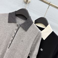 🛒𝐍𝐄𝐖 · 𝟐𝟎𝟐6/爆款现货 【原单品质】🤎老钱风Polo针织短袖|简约高级永不过时 早秋刚需针织Polo上衣✨ 撞 🛒𝐍𝐄𝐖 · 𝟐𝟎𝟐6/爆款现货 【原单品质】🤎老钱风Polo针织短袖|简约高级永不过时 早秋刚需针织Polo上衣✨ 撞
