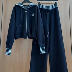 🛒𝐍𝐄𝐖 · 𝟐𝟎𝟐6/爆款现货 【秋冬上新】设计师|✨秋冬懒人套装|毫不费力的高级松弛感 被这套休闲套装狠狠拿捏住🤎 🛒𝐍𝐄𝐖 · 𝟐𝟎𝟐6/爆款现货 【秋冬上新】设计师|✨秋冬懒人套装|毫不费力的高级松弛感 被这套休闲套装狠狠拿捏住🤎