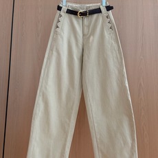 🛒𝐍𝐄𝐖 · 𝟐𝟎𝟐6/爆款现货 【秋冬上新】设计师|26新款镰刀式牛仔裤 爆单系列款 气质女神必入 定制皮牌 高 🛒𝐍𝐄𝐖 · 𝟐𝟎𝟐6/爆款现货 【秋冬上新】设计师|26新款镰刀式牛仔裤 爆单系列款 气质女神必入 定制皮牌 高