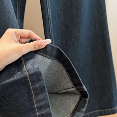 🛒𝐍𝐄𝐖 · 𝟐𝟎𝟐6/爆款现货 【秋冬上新】设计师|26新款刺绣口袋直筒牛仔裤 爆单款 气质女神必入 定制专属图案 🛒𝐍𝐄𝐖 · 𝟐𝟎𝟐6/爆款现货 【秋冬上新】设计师|26新款刺绣口袋直筒牛仔裤 爆单款 气质女神必入 定制专属图案