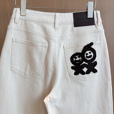 🛒𝐍𝐄𝐖 · 𝟐𝟎𝟐6/爆款现货 【秋冬上新】设计师|26新款火柴人贴布绣加绒牛仔裤 爆单系列款 气质女神必入 高订 🛒𝐍𝐄𝐖 · 𝟐𝟎𝟐6/爆款现货 【秋冬上新】设计师|26新款火柴人贴布绣加绒牛仔裤 爆单系列款 气质女神必入 高订