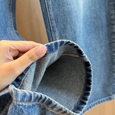 🛒𝐍𝐄𝐖 · 𝟐𝟎𝟐6/爆款现货 【秋冬上新】设计师|26新款纽扣装饰牛仔裤 爆单系列款 气质女神必入 高订面料 满 🛒𝐍𝐄𝐖 · 𝟐𝟎𝟐6/爆款现货 【秋冬上新】设计师|26新款纽扣装饰牛仔裤 爆单系列款 气质女神必入 高订面料 满