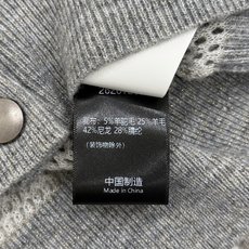 🛒𝐍𝐄𝐖 · 𝟐𝟎𝟐6/爆款现货 【高版本】B*|撞色镂空针织开衫 衣柜永远缺一件的基础单品!! 不费力的松弛氛围感被b 🛒𝐍𝐄𝐖 · 𝟐𝟎𝟐6/爆款现货 【高版本】B*|撞色镂空针织开衫 衣柜永远缺一件的基础单品!! 不费力的松弛氛围感被b