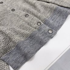 🛒𝐍𝐄𝐖 · 𝟐𝟎𝟐6/爆款现货 【高版本】B*|撞色镂空针织开衫 衣柜永远缺一件的基础单品!! 不费力的松弛氛围感被b 🛒𝐍𝐄𝐖 · 𝟐𝟎𝟐6/爆款现货 【高版本】B*|撞色镂空针织开衫 衣柜永远缺一件的基础单品!! 不费力的松弛氛围感被b