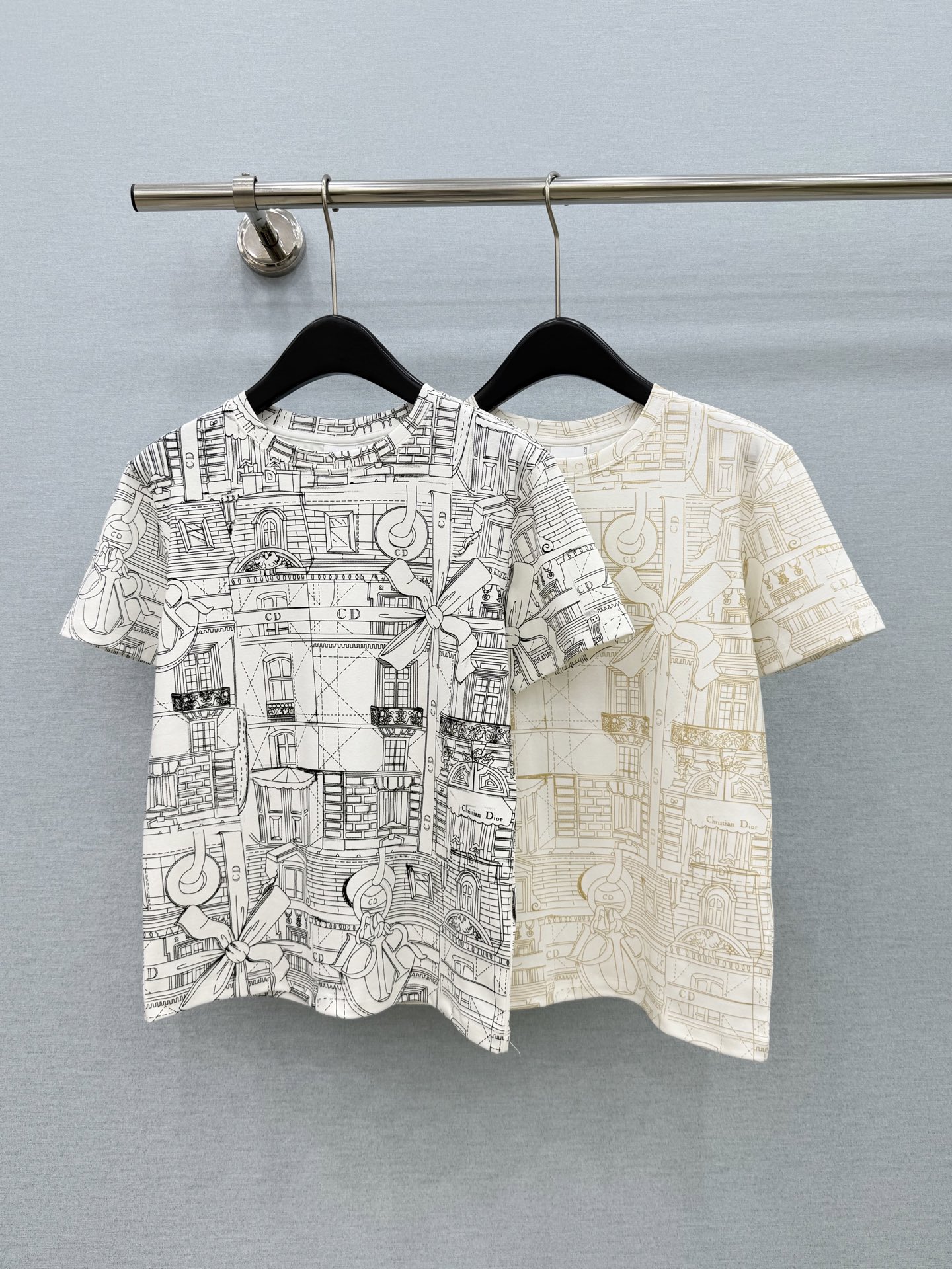 🛒𝐍𝐄𝐖 · 𝟐𝟎𝟐6/爆款现货 【原单品质】D*｜2026新款印花短袖T恤 高订面料，百搭版型  ，上身的触感谁穿谁知