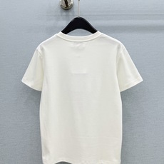 🛒𝐍𝐄𝐖 · 𝟐𝟎𝟐6/爆款现货 【原单品质】C*|2026新款印花短袖T恤 高订面料,百搭版型 ,上身的触感谁穿谁知 🛒𝐍𝐄𝐖 · 𝟐𝟎𝟐6/爆款现货 【原单品质】C*|2026新款印花短袖T恤 高订面料,百搭版型 ,上身的触感谁穿谁知