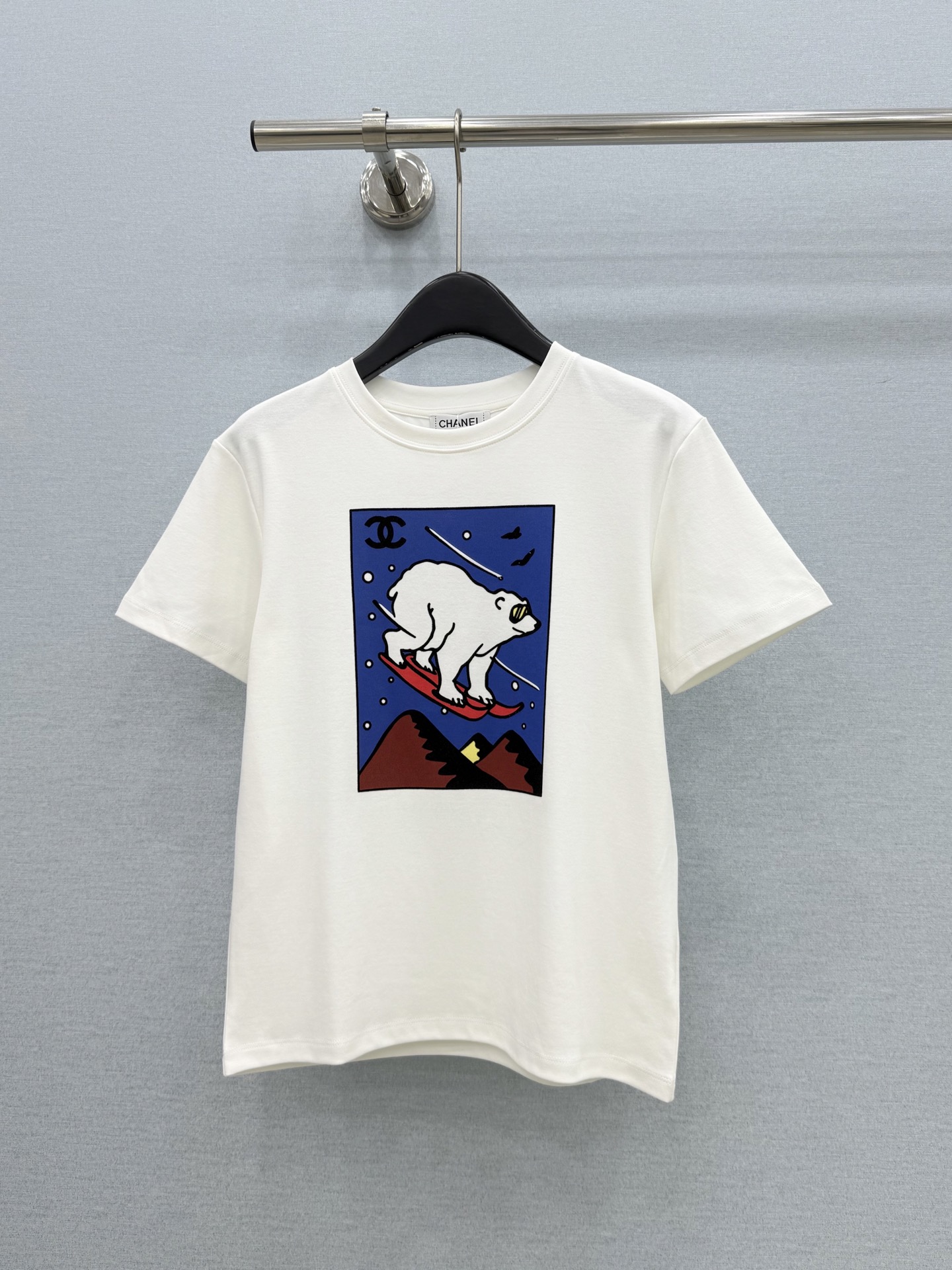 🛒𝐍𝐄𝐖 · 𝟐𝟎𝟐6/爆款现货 【原单品质】C*｜2026新款印花短袖T恤 高订面料，百搭版型  ，上身的触感谁穿谁知