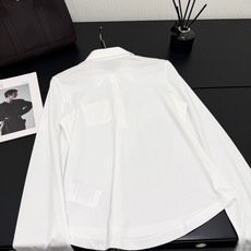 🛒𝐍𝐄𝐖 · 𝟐𝟎𝟐6/爆款现货 【高版本】An*|翻领口袋长袖打底衫 想买舒适打底的姐妹看过来!! 这件保证你穿过一次 🛒𝐍𝐄𝐖 · 𝟐𝟎𝟐6/爆款现货 【高版本】An*|翻领口袋长袖打底衫 想买舒适打底的姐妹看过来!! 这件保证你穿过一次