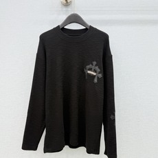 🛒𝐍𝐄𝐖 · 𝟐𝟎𝟐6/爆款现货 【原单品质】克罗星*|宽松版十字贴长袖工艺上衣 高订厚实面料 亲肤透气舒适 标志性字母 🛒𝐍𝐄𝐖 · 𝟐𝟎𝟐6/爆款现货 【原单品质】克罗星*|宽松版十字贴长袖工艺上衣 高订厚实面料 亲肤透气舒适 标志性字母