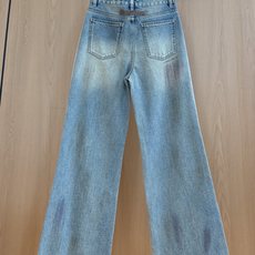 🛒𝐍𝐄𝐖 · 𝟐𝟎𝟐6/爆款现货 【秋冬新款】设计师|渐变色涂鸦磨毛牛仔裤 采用高端定制面料,牛仔穿起来非常舒适,常规设 🛒𝐍𝐄𝐖 · 𝟐𝟎𝟐6/爆款现货 【秋冬新款】设计师|渐变色涂鸦磨毛牛仔裤 采用高端定制面料,牛仔穿起来非常舒适,常规设
