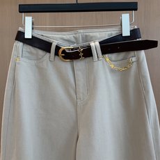 🛒𝐍𝐄𝐖 · 𝟐𝟎𝟐6/爆款现货 【秋冬新款】设计师|老花链条磨毛牛仔裤 采用高端定制面料,牛仔穿起来非常舒适,常规设计 🛒𝐍𝐄𝐖 · 𝟐𝟎𝟐6/爆款现货 【秋冬新款】设计师|老花链条磨毛牛仔裤 采用高端定制面料,牛仔穿起来非常舒适,常规设计