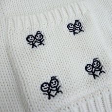 🛒𝐍𝐄𝐖 · 𝟐𝟎𝟐6/爆款现货 【原单品质】小众|火柴人刺绣立领毛衣外套 这件就是韩系女主日常出门look! 上身超有 🛒𝐍𝐄𝐖 · 𝟐𝟎𝟐6/爆款现货 【原单品质】小众|火柴人刺绣立领毛衣外套 这件就是韩系女主日常出门look! 上身超有