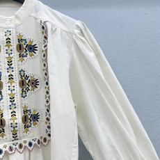 🛒𝐍𝐄𝐖 · 𝟐𝟎𝟐6/爆款现货 原单品质 小众|26经典荷叶边刺绣纯色立领衬衫 宫廷法式极致穿搭 最新系列单品 强烈 🛒𝐍𝐄𝐖 · 𝟐𝟎𝟐6/爆款现货 原单品质 小众|26经典荷叶边刺绣纯色立领衬衫 宫廷法式极致穿搭 最新系列单品 强烈