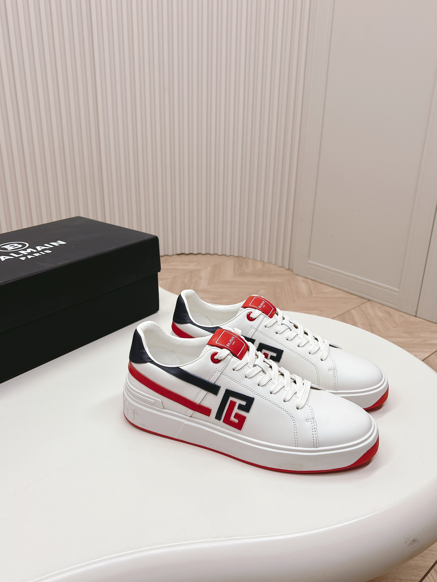 Bold and Empowering: P759 Balmain Scratch Men’s Shoes Series Review - 图片 1
