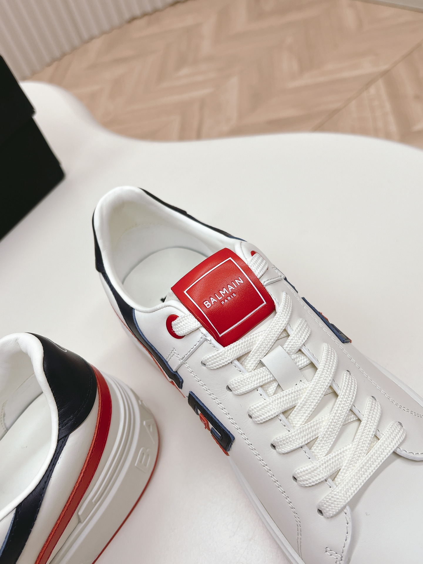 Bold and Empowering: P759 Balmain Scratch Men’s Shoes Series Review - 图片 7