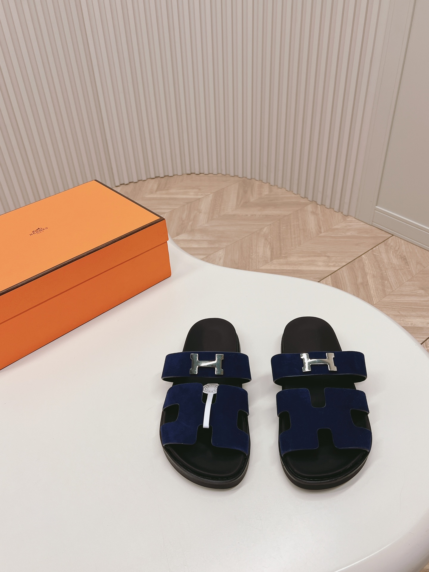 Hermès Hermes爱马仕春夏凉拖系列 款型 一直都很火爆的二舅拖鞋- 凉鞋,随意各种搭配都很棒