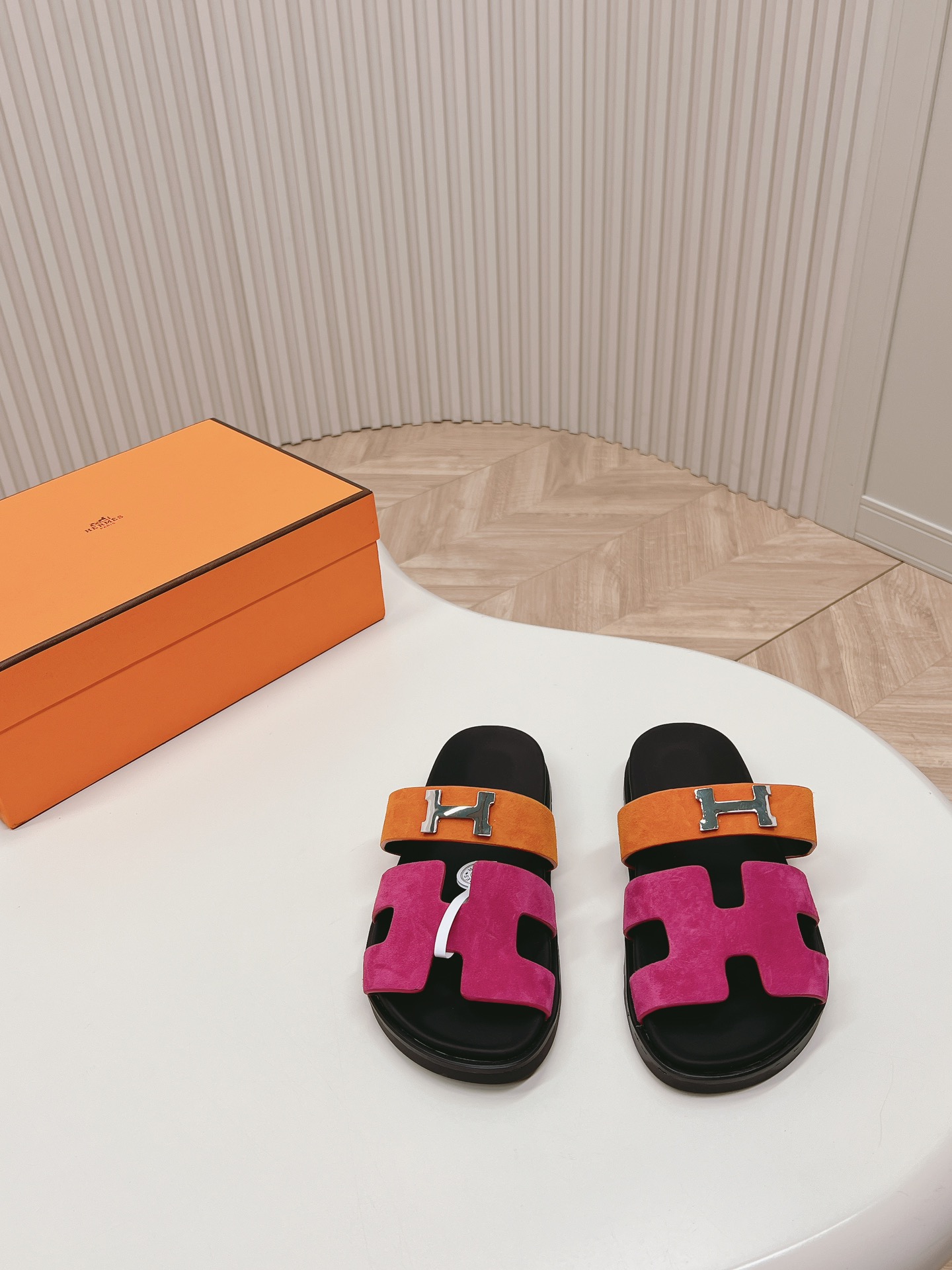 Hermès Hermes爱马仕春夏凉拖系列 款型 一直都很火爆的二舅拖鞋- 凉鞋,随意各种搭配都很棒