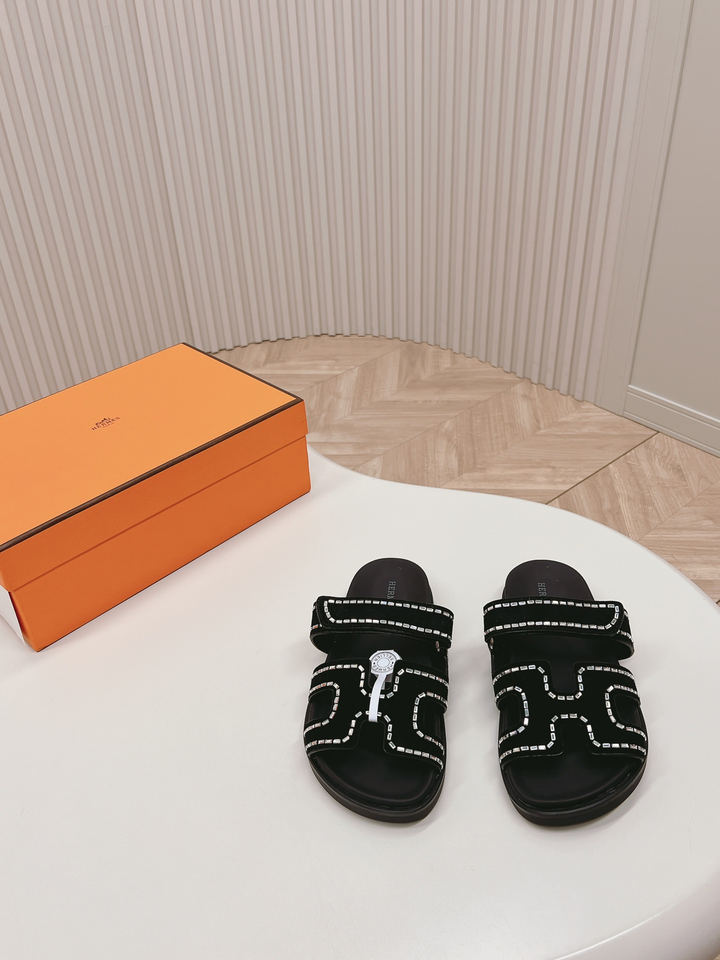 Hermès Hermes爱马仕春夏凉拖系列 款型 一直都很火爆的二舅拖鞋- 凉鞋,随意各种搭配都很棒