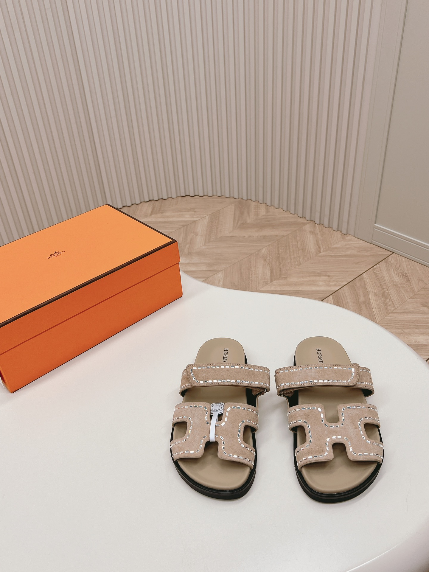 Hermès Hermes爱马仕春夏凉拖系列 款型 一直都很火爆的二舅拖鞋- 凉鞋,随意各种搭配都很棒