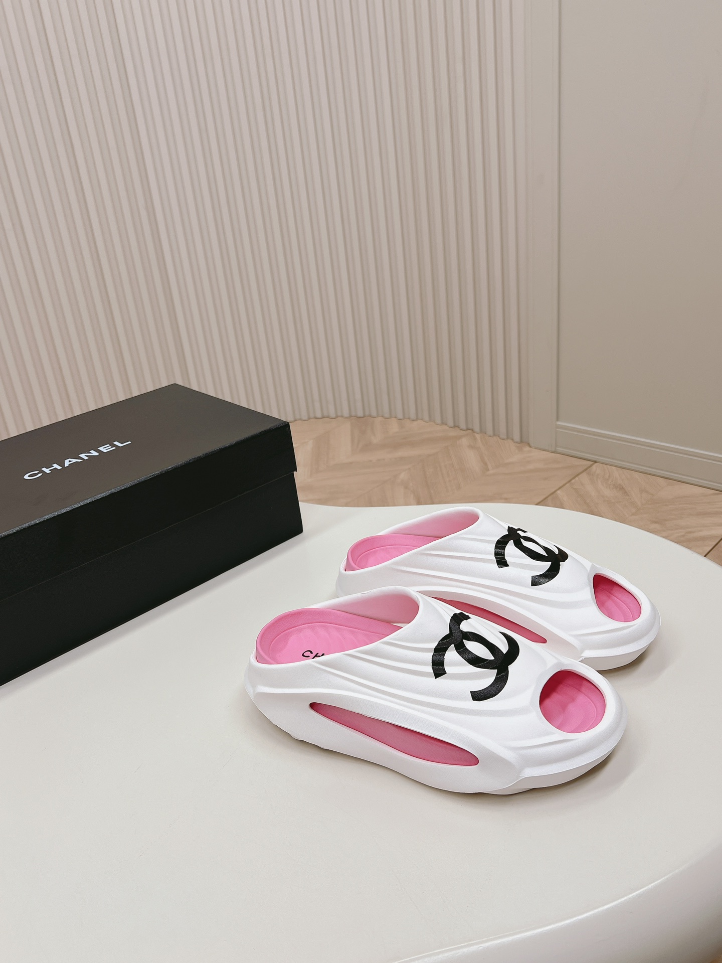Chanel Speichern
 Schuhe Badelatschen Bester Qualitätsdesigner
 Schwarz Unisex Frauen