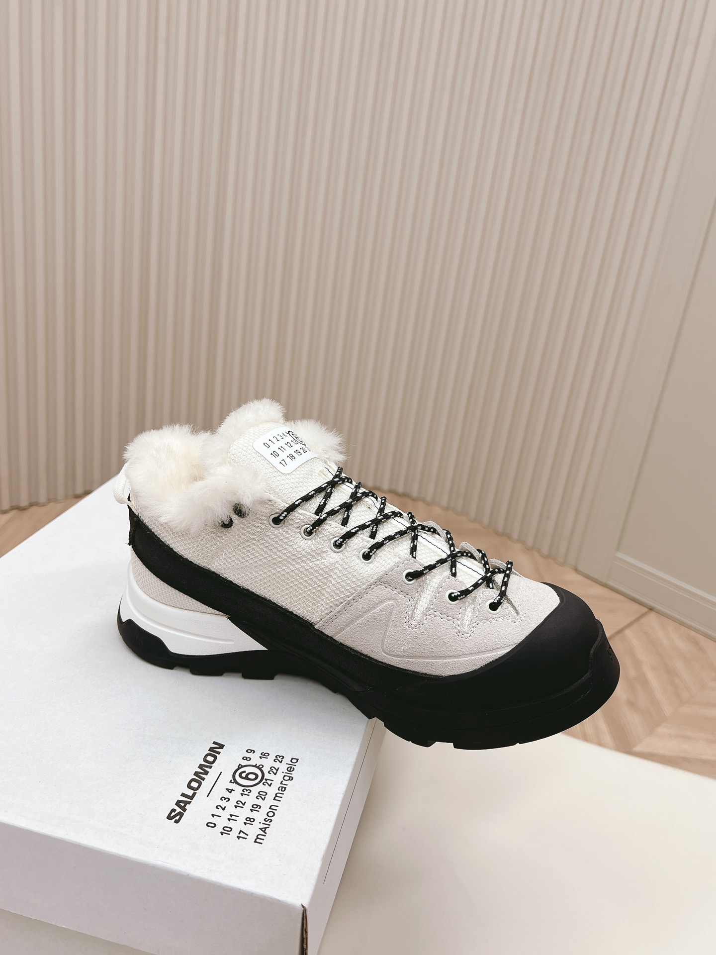 羊毛内里MM6MaisonMargiela&Salomon联名款最新款情侣休闲运动厚底登山德比鞋以两种新