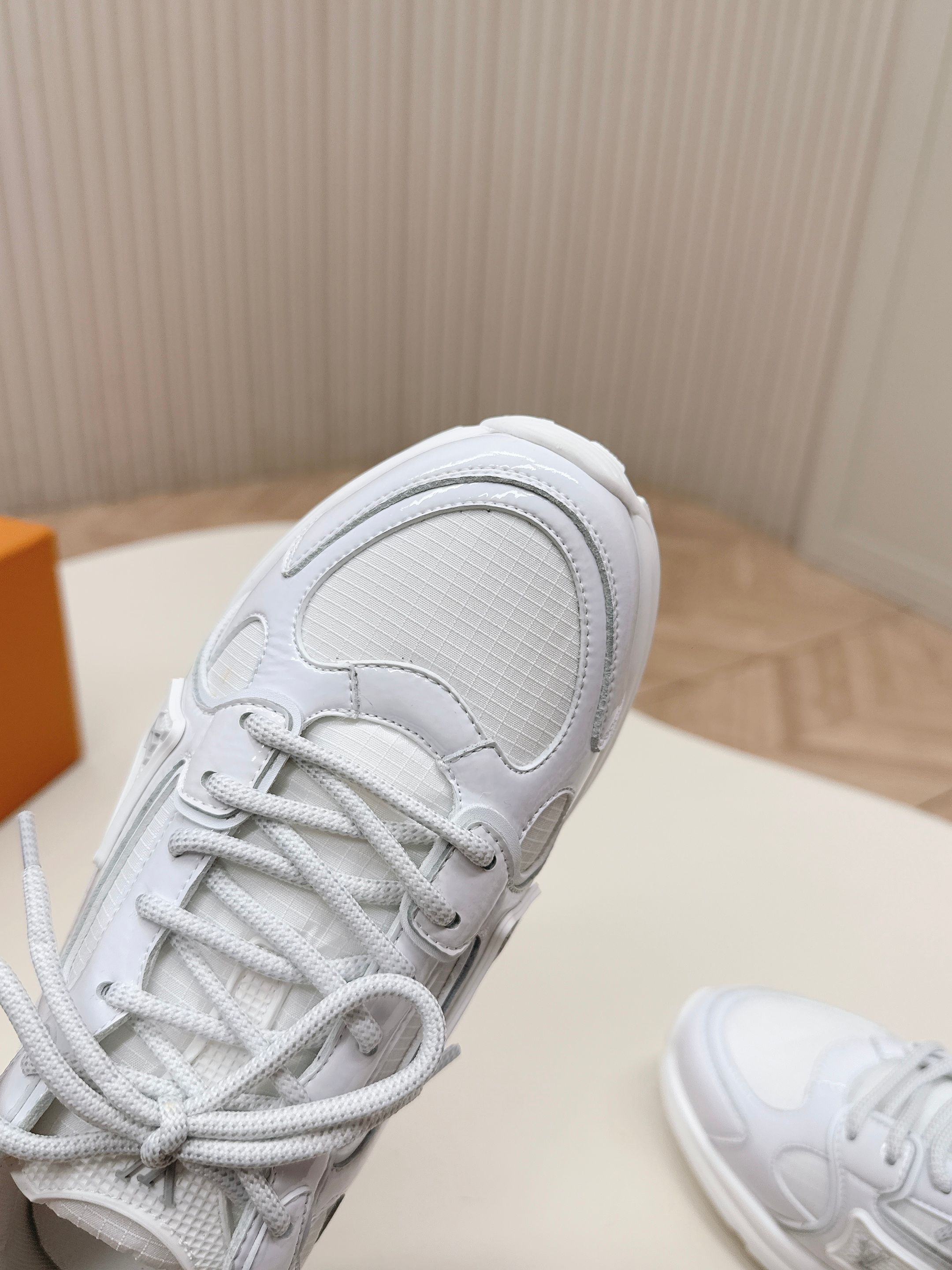 Louis Vuitton LV 路易威登 26新款 OLYMPIA休闲运动鞋