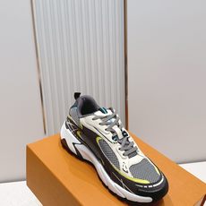 男款Louis Vuitton路易威登 LV Tatic Runner 运动鞋这款鞋是LV近年热门的“老 男款Louis Vuitton路易威登 LV Tatic Runner 运动鞋这款鞋是LV近年热门的“老