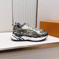男款Louis Vuitton路易威登 LV Tatic Runner 运动鞋这款鞋是LV近年热门的“老 男款Louis Vuitton路易威登 LV Tatic Runner 运动鞋这款鞋是LV近年热门的“老