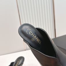 Chanel 香奈儿 法式复古 牛皮拼色 高跟穆勒鞋 外穿懒人半拖 这双拼色穆勒鞋也太会了吧!!,亮面漆 Chanel 香奈儿 法式复古 牛皮拼色 高跟穆勒鞋 外穿懒人半拖 这双拼色穆勒鞋也太会了吧!!,亮面漆