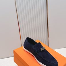 顶版 男士+10情侣款 Hermes 爱马仕2026 新款老钱风kelly扣休闲鞋工艺极致,同步专柜上新 顶版 男士+10情侣款 Hermes 爱马仕2026 新款老钱风kelly扣休闲鞋工艺极致,同步专柜上新