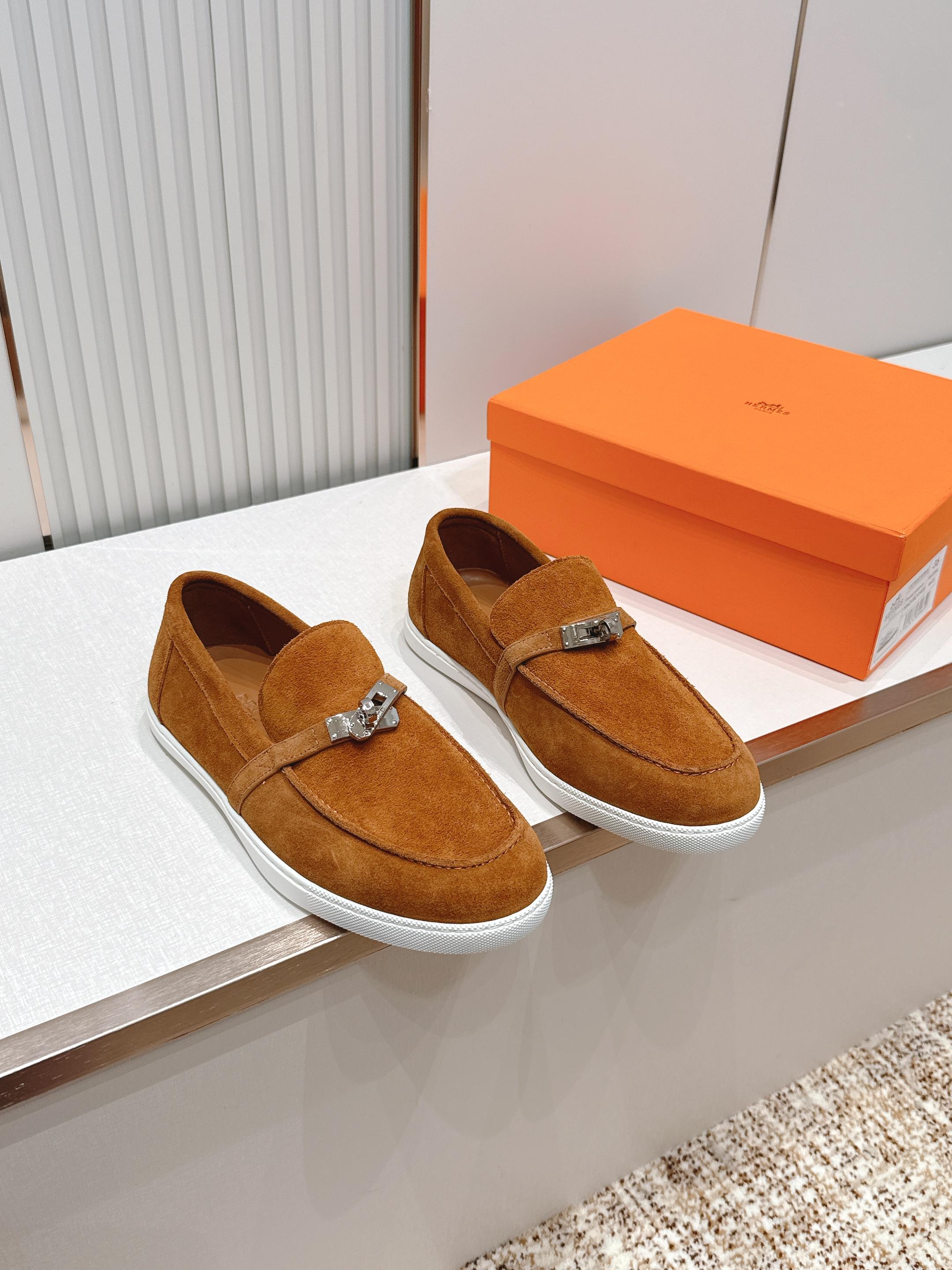 顶版 男士+10情侣款 Hermes 爱马仕2026 新款老钱风kelly扣休闲鞋工艺极致，同步专柜上新