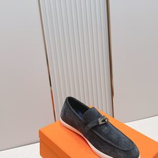 顶版 男士+10情侣款 Hermes 爱马仕2026 新款老钱风kelly扣休闲鞋工艺极致,同步专柜上新 顶版 男士+10情侣款 Hermes 爱马仕2026 新款老钱风kelly扣休闲鞋工艺极致,同步专柜上新