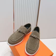 顶版 男士+10情侣款 Hermes 爱马仕2026 新款老钱风kelly扣休闲鞋工艺极致,同步专柜上新 顶版 男士+10情侣款 Hermes 爱马仕2026 新款老钱风kelly扣休闲鞋工艺极致,同步专柜上新