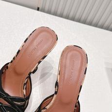 Malone Souliers 高跟蕾丝凉拖鞋经典蕾丝性感依然风韵犹存 真皮蝴蝶结 计,非常耐看极具风格 Malone Souliers 高跟蕾丝凉拖鞋经典蕾丝性感依然风韵犹存 真皮蝴蝶结 计,非常耐看极具风格