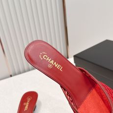 (3.5cm跟高) Chanel 香奈儿 Coco beach系列 新款网面穆勒凉拖鞋 以舒适惬意与纯粹 (3.5cm跟高) Chanel 香奈儿 Coco beach系列 新款网面穆勒凉拖鞋 以舒适惬意与纯粹