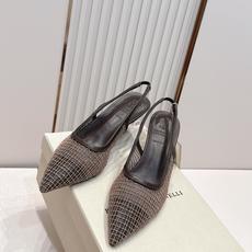 Brunello Cucinelli 26ss女士镶珠装饰休闲穆勒拖鞋凉鞋 BC新款新品女士条纹麂皮穆勒 Brunello Cucinelli 26ss女士镶珠装饰休闲穆勒拖鞋凉鞋 BC新款新品女士条纹麂皮穆勒