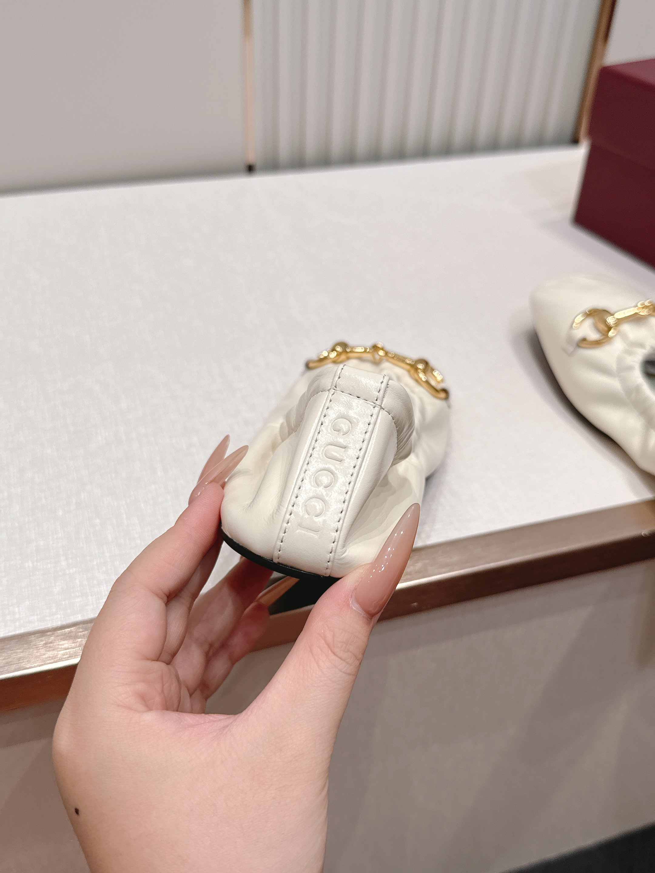 Gucci | 古驰 26𝐬𝐬 新款经典马衔扣奶奶鞋芭蕾舞鞋 高级感十足!国内外博主刷爆的一款,复古 Gucci | 古驰 26𝐬𝐬 新款经典马衔扣奶奶鞋芭蕾舞鞋 高级感十足!国内外博主刷爆的一款,复古