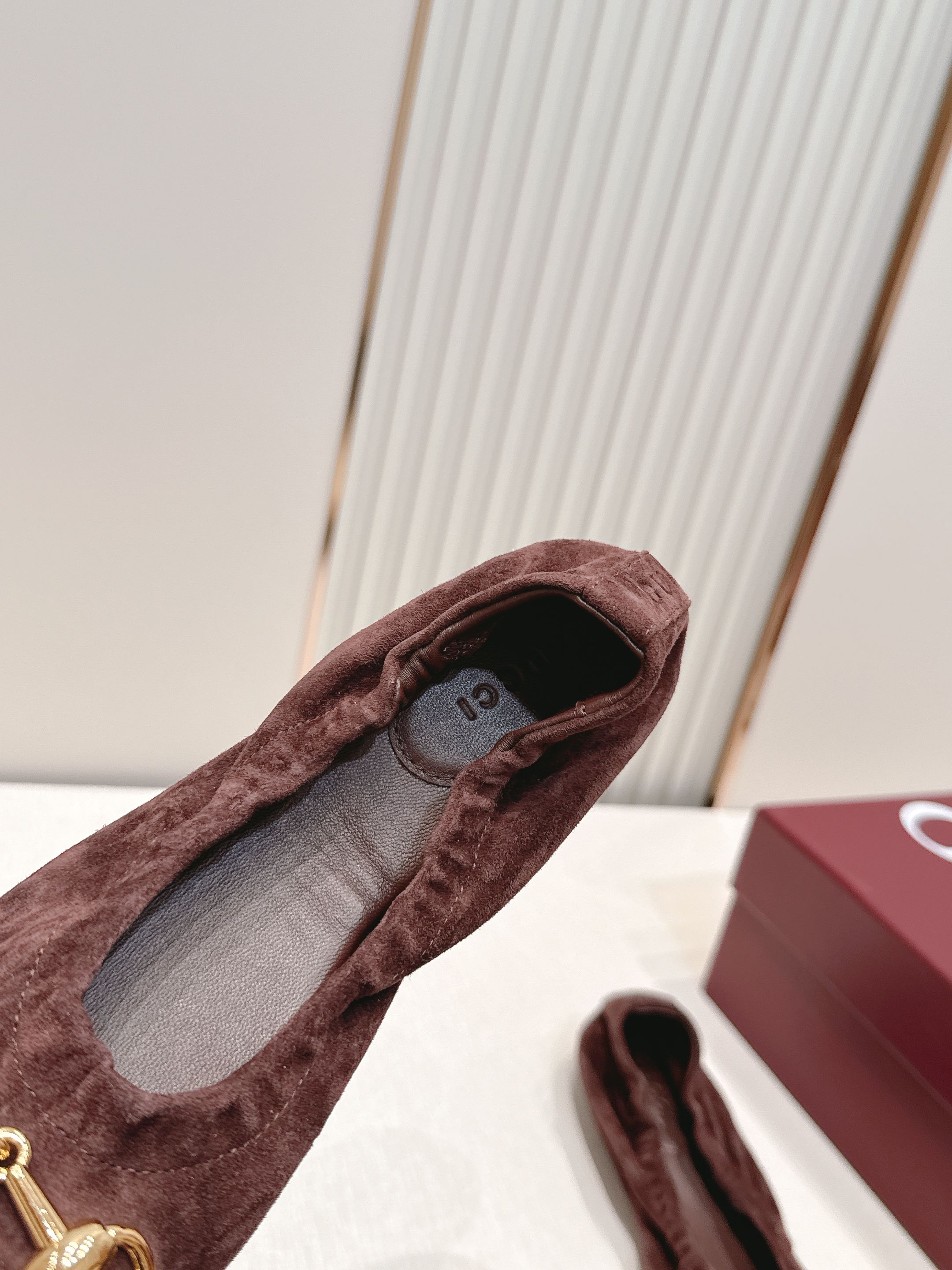 Gucci |  古驰  26𝐬𝐬 新款经典马衔扣奶奶鞋芭蕾舞鞋 高级感十足！国内外博主刷爆的一款,复古