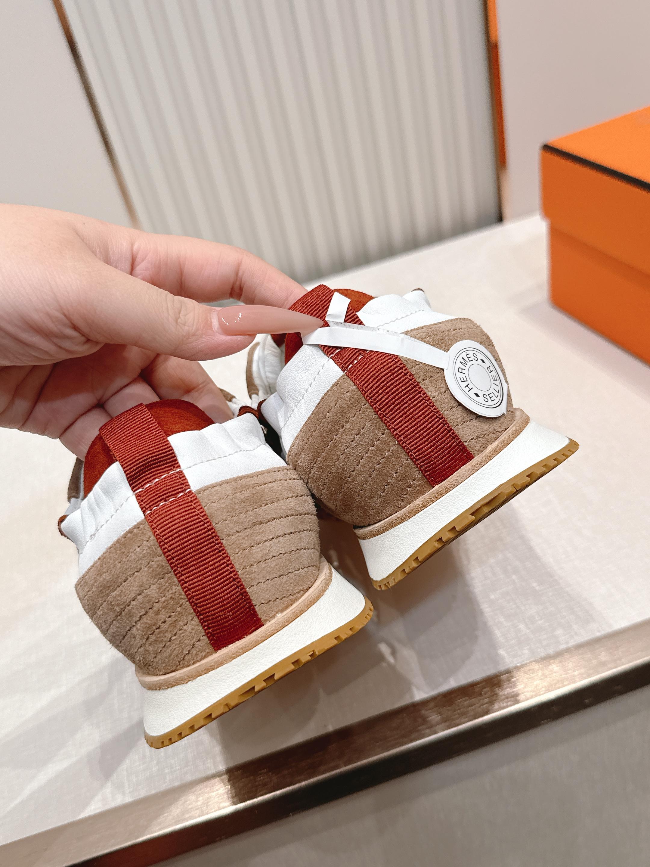 顶级版本Hermes 男士+10爱马仕 2026 新款Jet休闲运动鞋德训鞋 全色系！！！！工艺极致，同