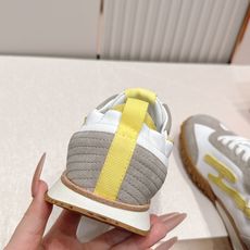 顶级版本Hermes 男士+10爱马仕 2026 新款Jet休闲运动鞋德训鞋 全色系!!!!工艺极致,同 顶级版本Hermes 男士+10爱马仕 2026 新款Jet休闲运动鞋德训鞋 全色系!!!!工艺极致,同