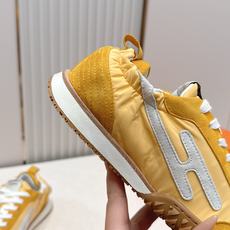 顶级版本Hermes 男士+10爱马仕 2026 新款Jet休闲运动鞋德训鞋 全色系!!!!工艺极致,同 顶级版本Hermes 男士+10爱马仕 2026 新款Jet休闲运动鞋德训鞋 全色系!!!!工艺极致,同