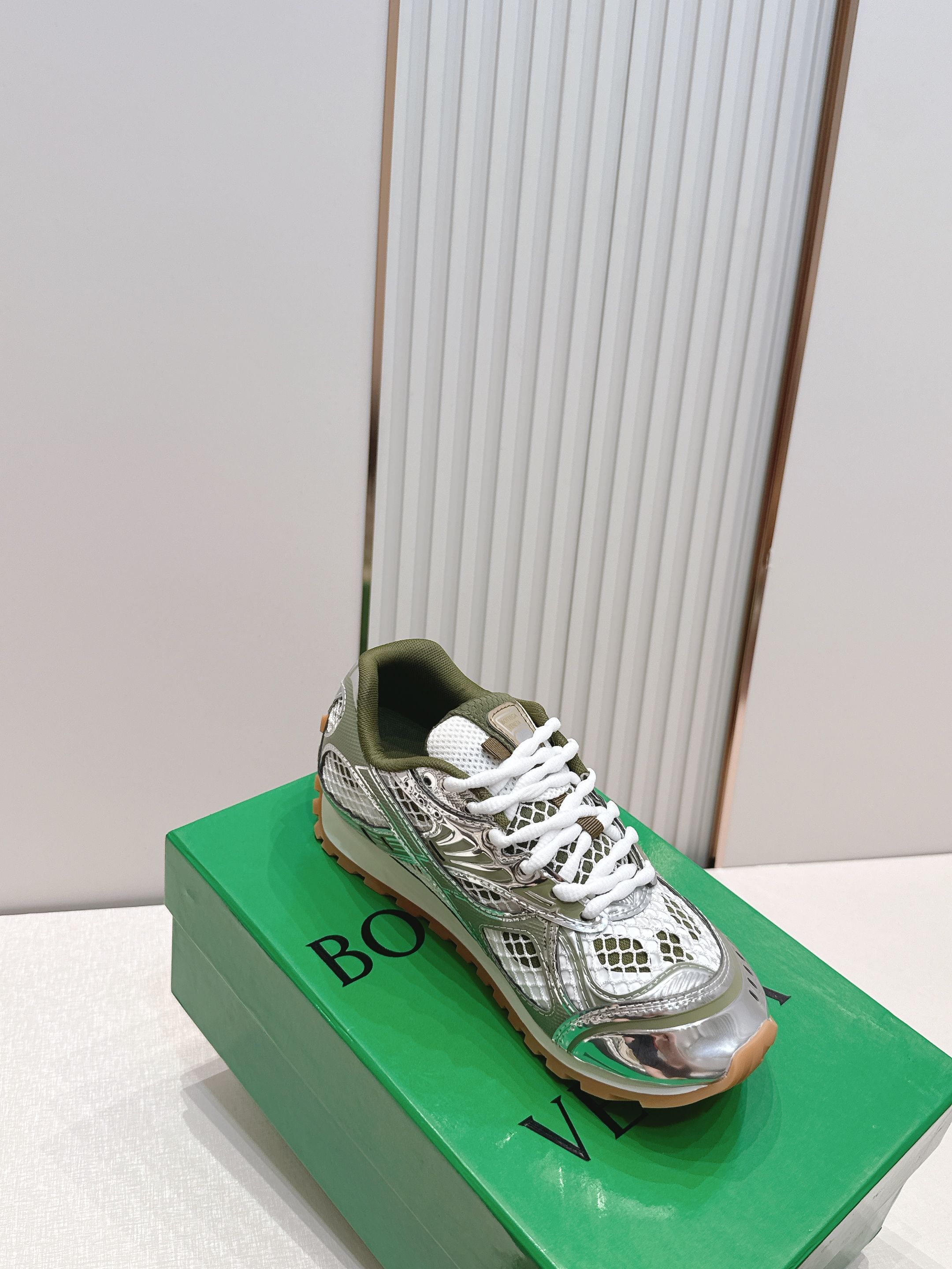 经典升级 加新色 全色系  情侣款  Bottega Veneta  BV Orbit设计师谢幕款 休闲