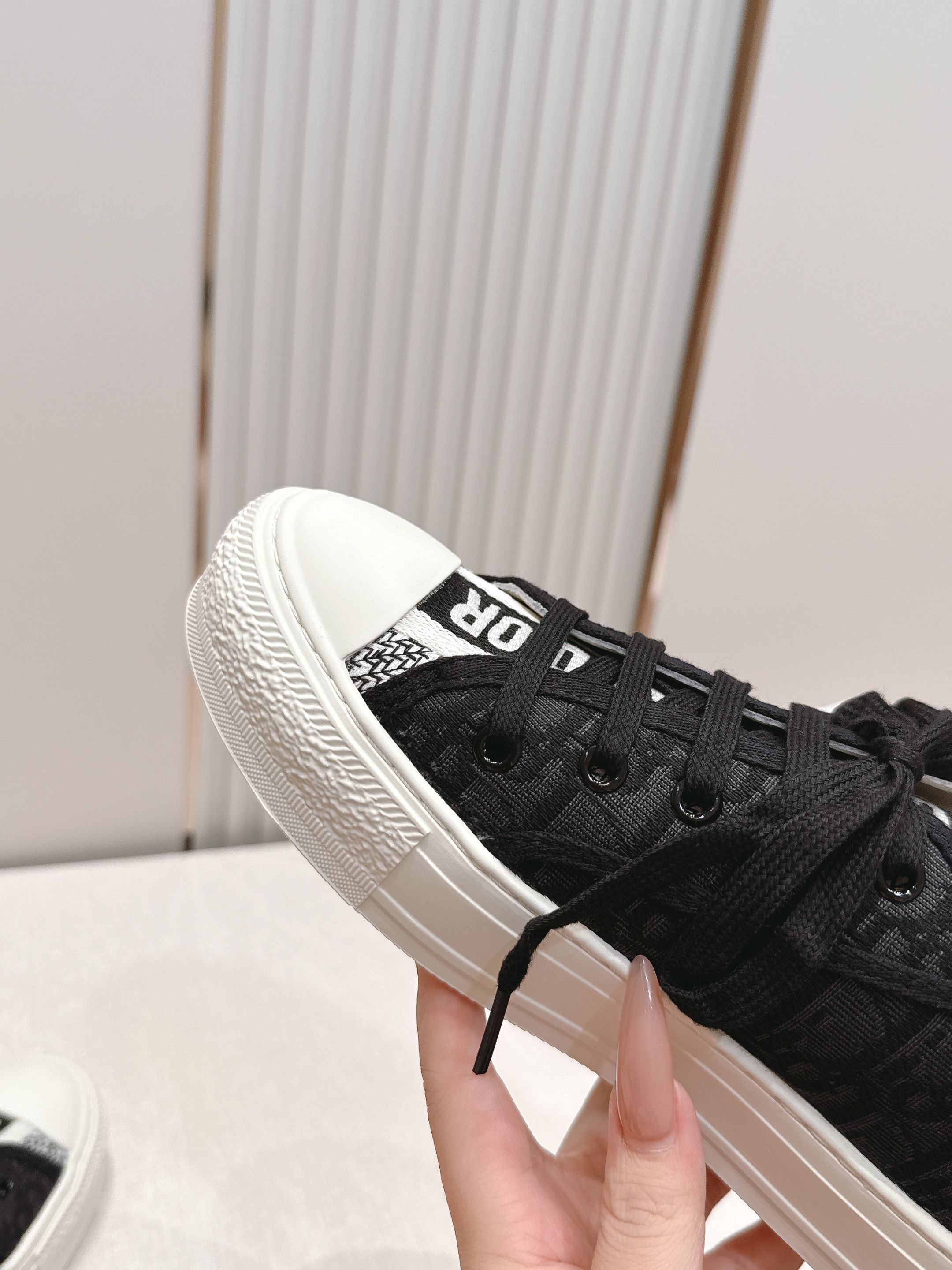 2026最新色系！ 顶级版本  Dior迪奥Walk'n系列 老花 刺绣 厚底帆布鞋 休闲鞋  全新升级