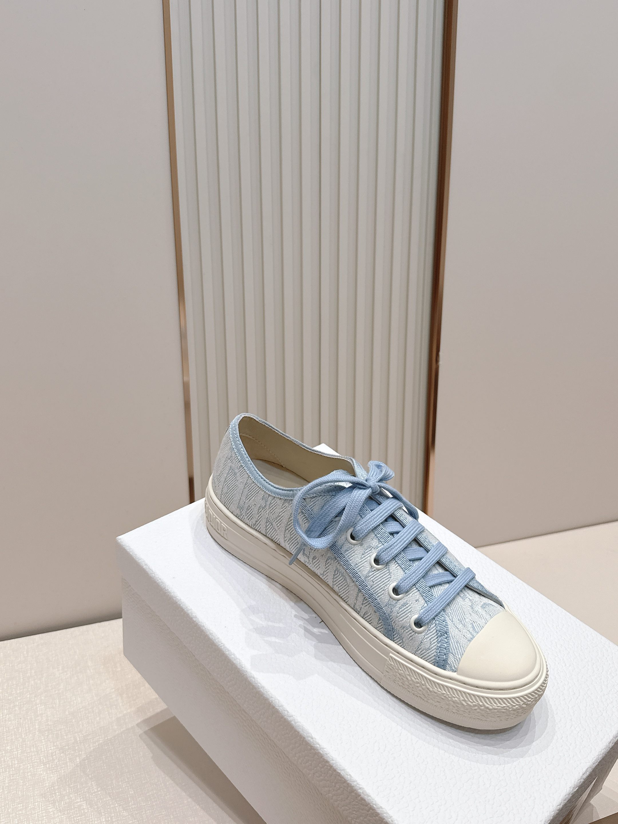 2026最新色系！ 顶级版本  Dior迪奥Walk'n系列 老花 刺绣 厚底帆布鞋 休闲鞋  全新升级
