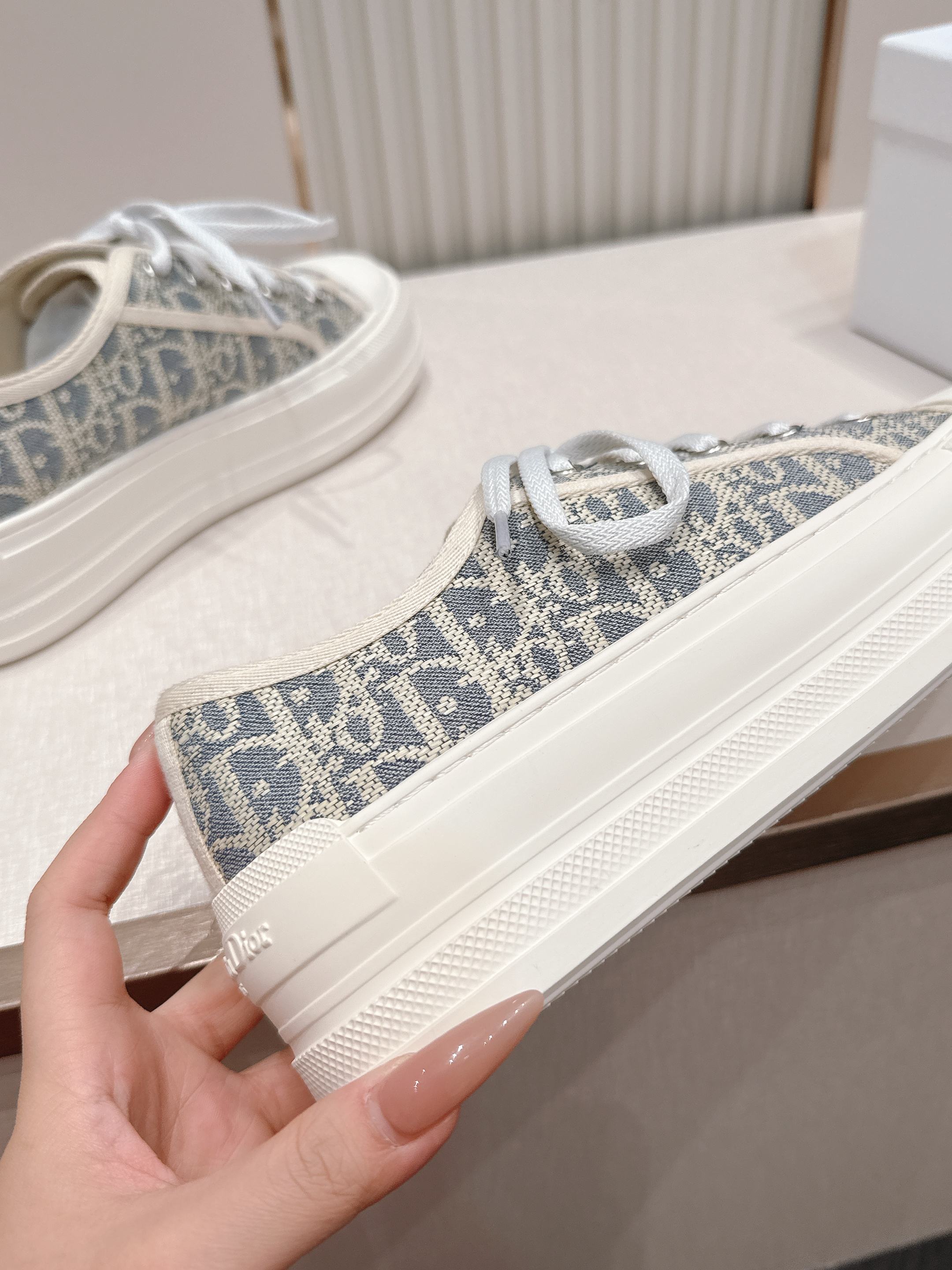 2026最新色系！ 顶级版本  Dior迪奥Walk'n系列 老花 刺绣 厚底帆布鞋 休闲鞋  全新升级