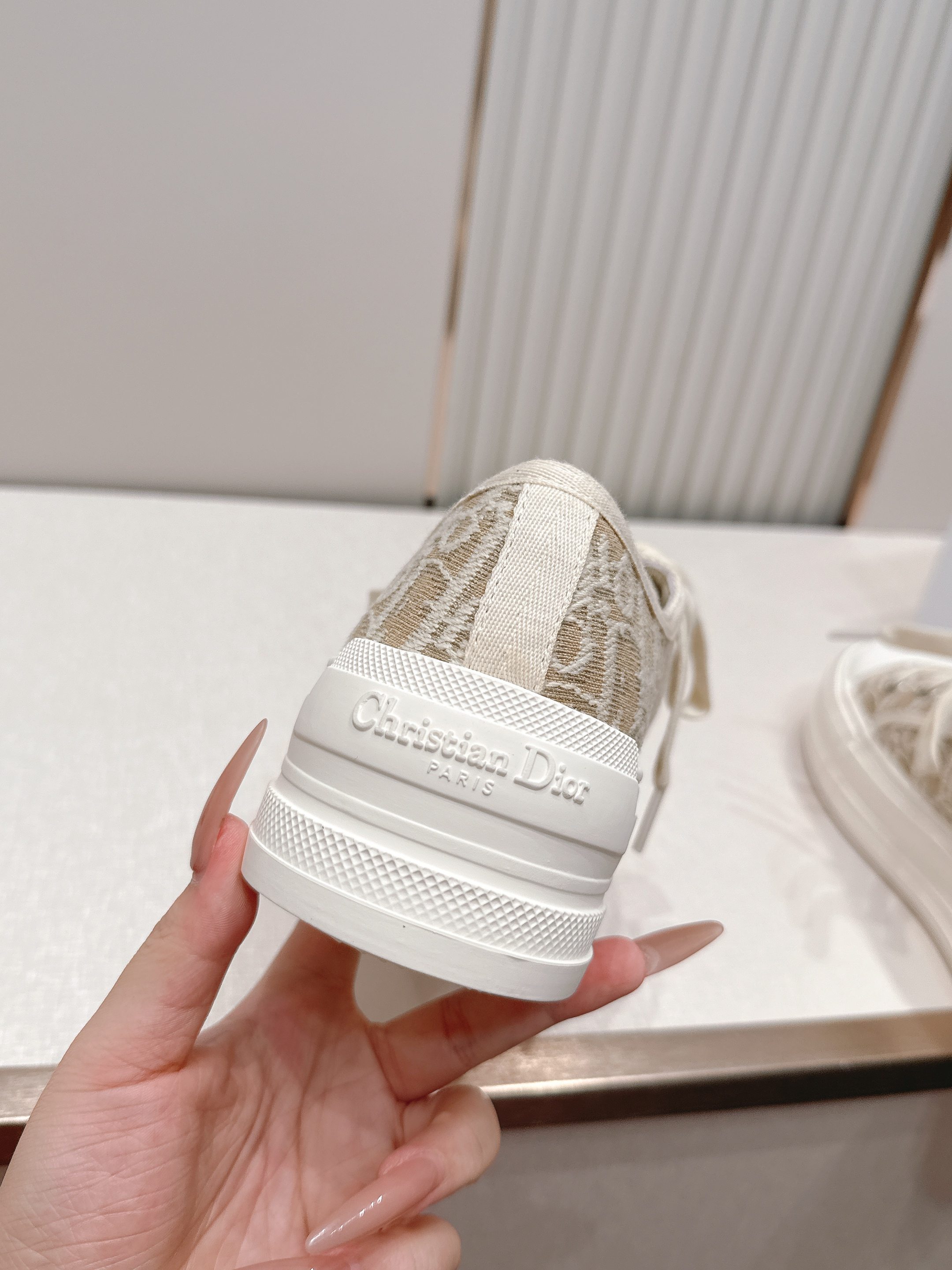 2026最新色系！ 顶级版本  Dior迪奥Walk'n系列 老花 刺绣 厚底帆布鞋 休闲鞋  全新升级