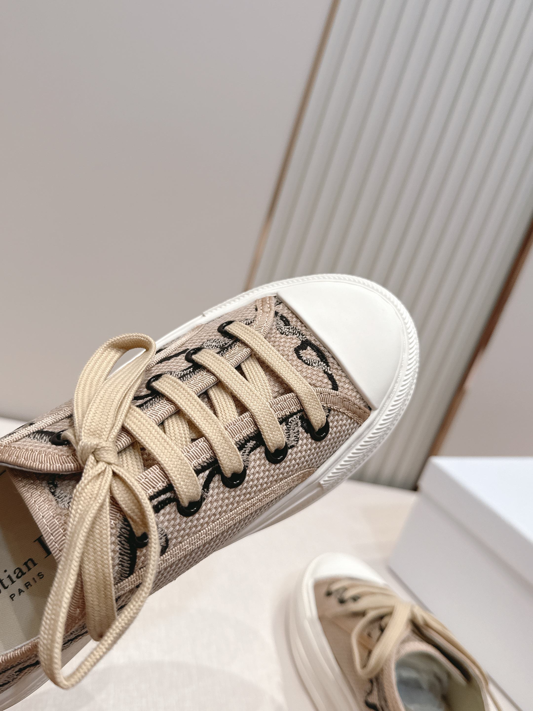 2026最新色系！ 顶级版本  Dior迪奥Walk'n系列 老花 刺绣 厚底帆布鞋 休闲鞋  全新升级