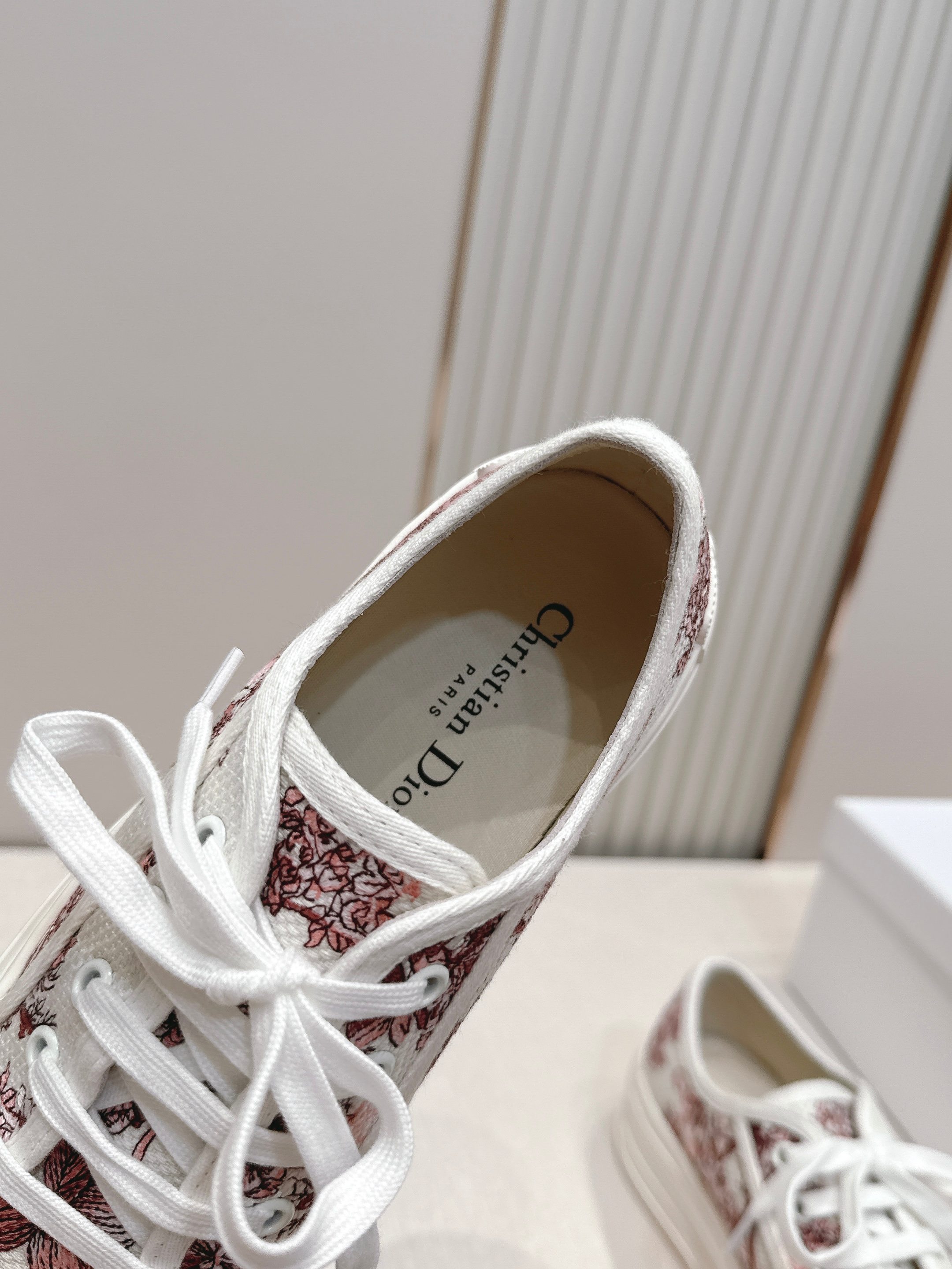2026最新色系！ 顶级版本  Dior迪奥Walk'n系列 老花 刺绣 厚底帆布鞋 休闲鞋  全新升级