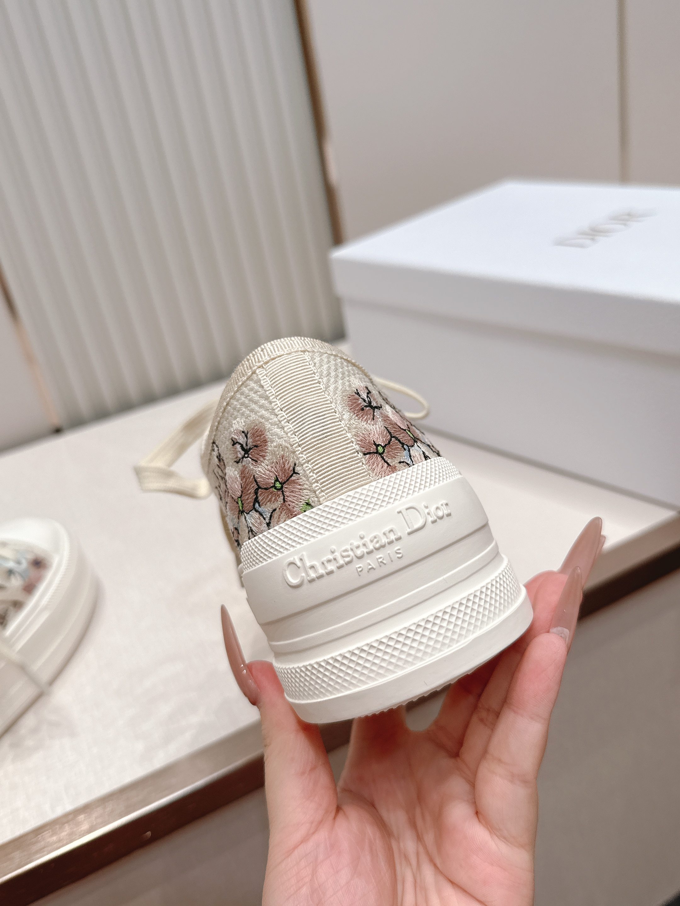 2026最新色系！ 顶级版本  Dior迪奥Walk'n系列 老花 刺绣 厚底帆布鞋 休闲鞋  全新升级